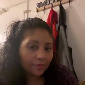 Meet your Posher, Anabel